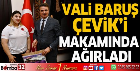 Vali Baruş, Çevik'i makamında ağırladı