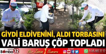 Vali Baruş çöp topladı