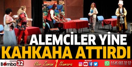 Âlemciler kahkaha attırdı
