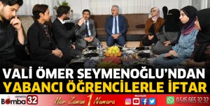 Yabancı öğrencilerle iftar açtı