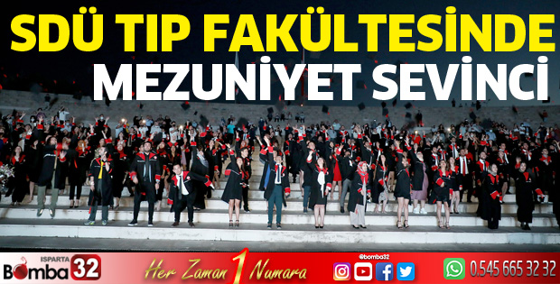 Tıp Fakültesi Genç Hekimlerini Uğurladı