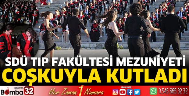 Tıp fakültesi mezuniyeti coşkuyla kutladı 