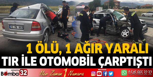 TIR ile otomobil çarpıştı