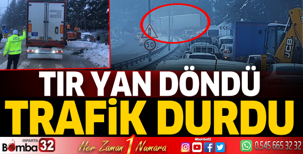 TIR yan döndü, trafik durdu