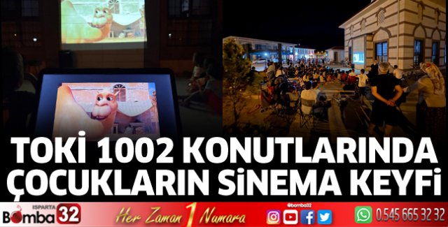 TOKİ 1002 Konutlarında çocukların sinema keyfi