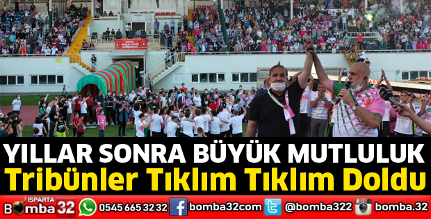 Tribünler tıklım tıklım doldu