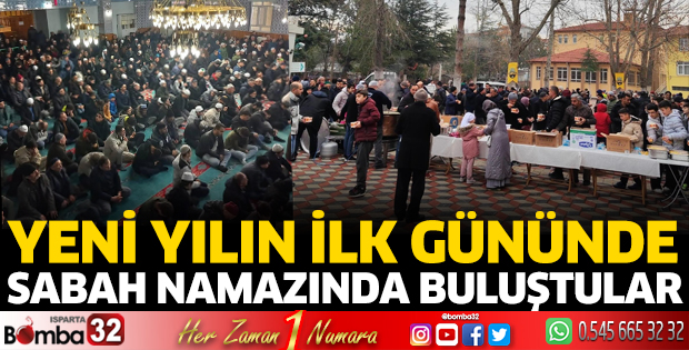Yeni yılın ilk sabah namazında buluştular