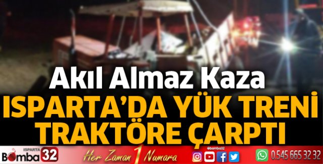 Yük treni, traktöre çarptı