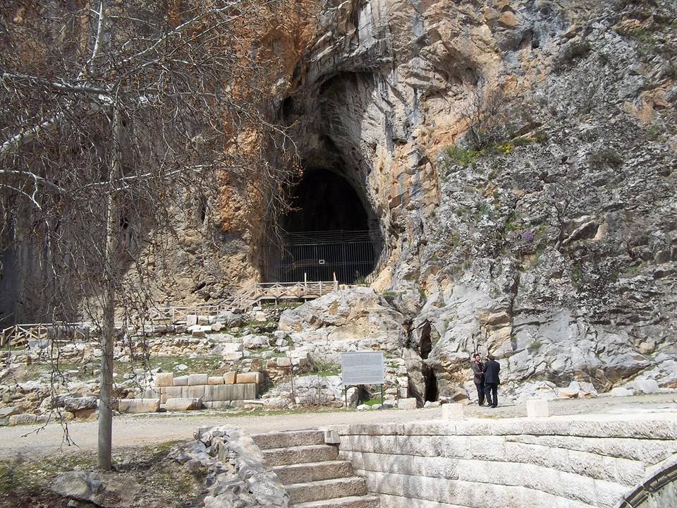 Isparta Aksu Zindan Mağarası